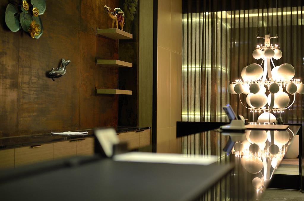 Stay Hotel - Taichung Yizhong Luaran gambar