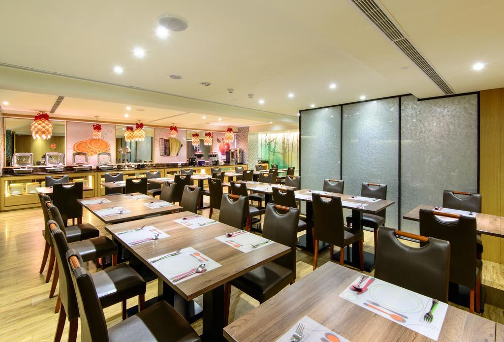 Stay Hotel - Taichung Yizhong Luaran gambar