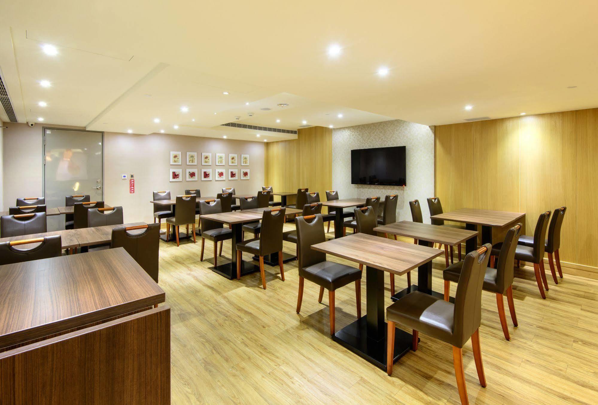 Stay Hotel - Taichung Yizhong Luaran gambar